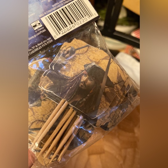 Johnny Depp Pirates Of The Caribbean Cake Picks - Picture 2 of 6